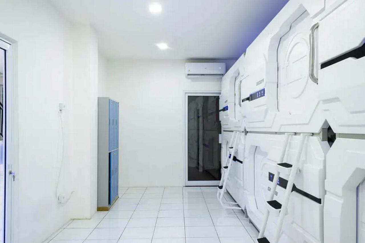 Reddoorz Hostel Near Taman Puring Yakarta Exterior foto